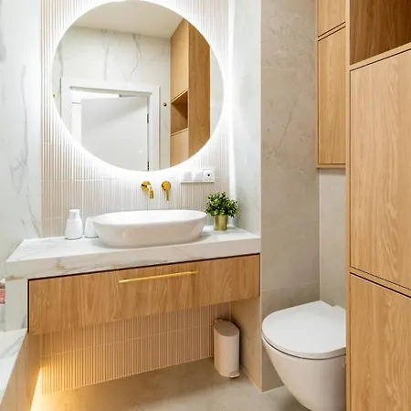 Royal View - Promenada Staromiejska, Parking W Garazu W Cenie! Апартаменты Вроцлав